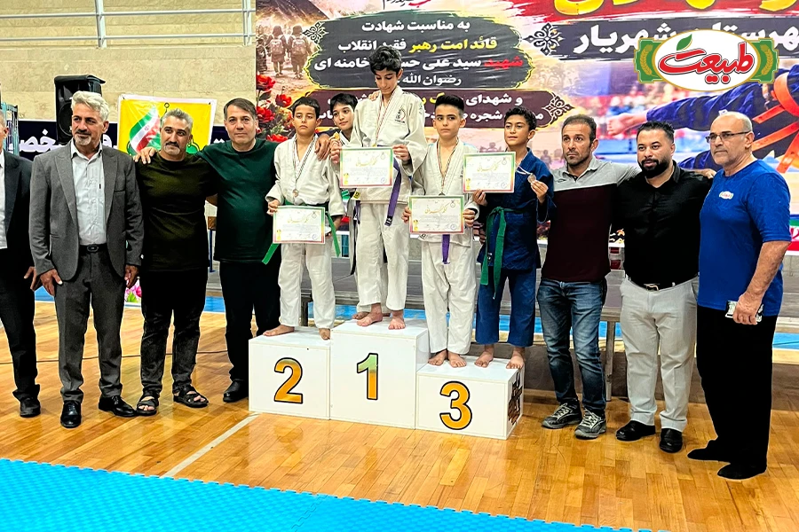قهرمانی تیم جودو طبیعت در مسابقات نونهالان پسران با کسب ۱۷ مدال رنگارنگ 2 قهرمانی تیم جودو طبیعت در مسابقات نونهالان پسران با کسب ۱۷ مدال رنگارنگ